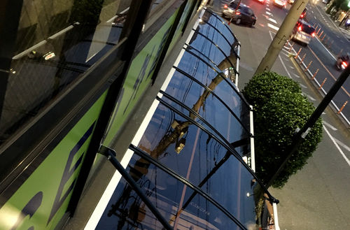 デザインひさし