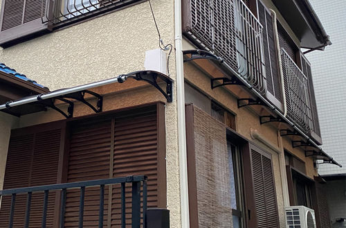 #玄関 #後付け #ひさし後付け #雨よけ #ひさし#自転車置き場 #エントランス #駐車場 #ガレージ #バルコニー