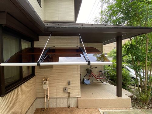 自転車置き場に屋根を後付けして快適な空間作り | 施工事例｜庇の