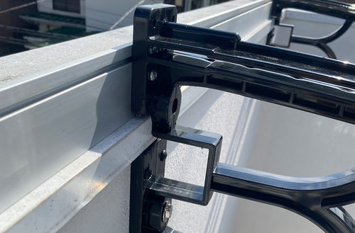 エントランスホールひさし